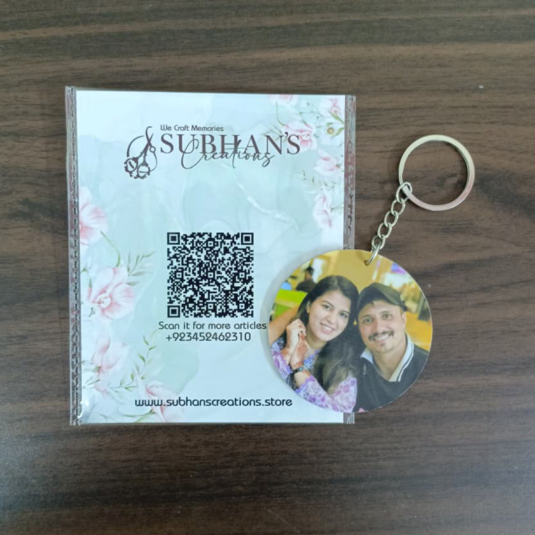 Customized photo keychain